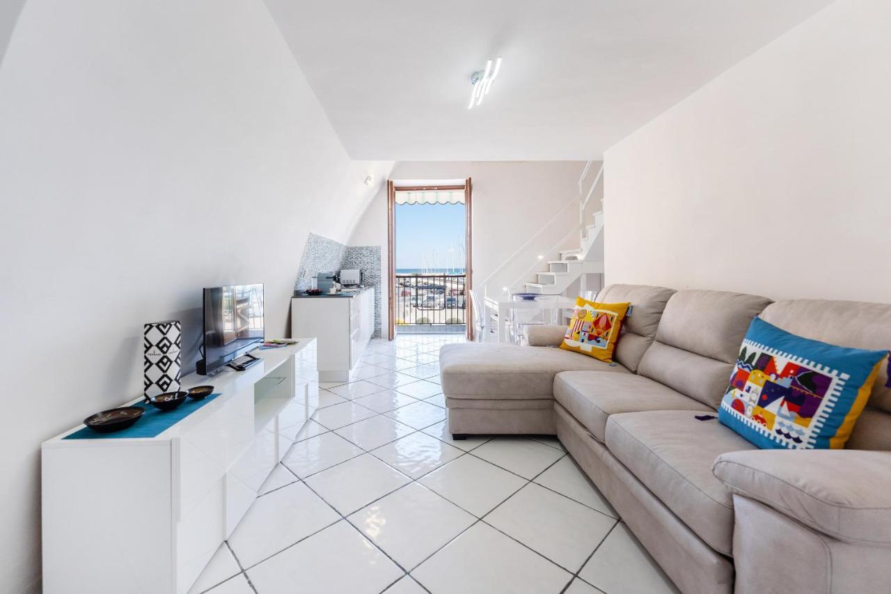 Kisses House - Marina Grande Port Apartment *