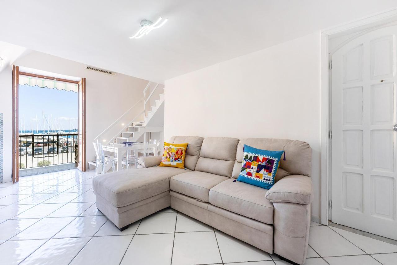 Kisses House - Marina Grande Port Apartment