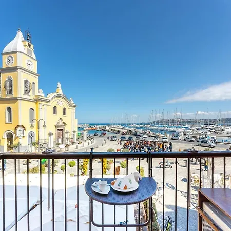 Kisses House - Marina Grande Port Apartment Procida Exterior photo