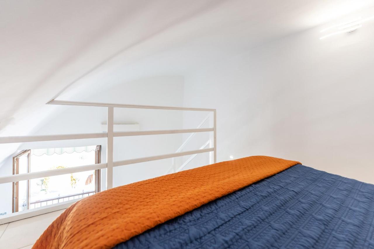 Kisses House - Marina Grande Port Apartment Procida